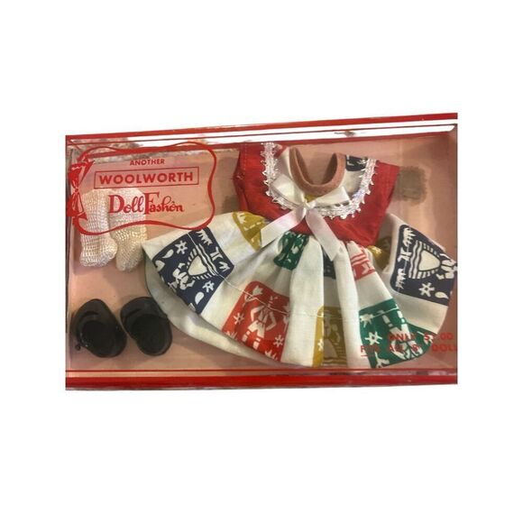 Vintage Woolworth Doll Fashion in box - Picture 1 of 4